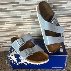 Birkenstock Arizona, Birko-Flor, Patent Dove Blue, size 39 N, (W-8, M-6), NIB